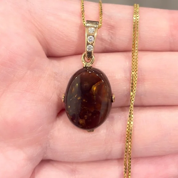 Vintage 14K Gold Fire Agate Pendant with Diamond Accents - Picture 3 of 10